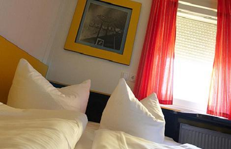 دتلباخ Motel Pelikan الغرفة الصورة